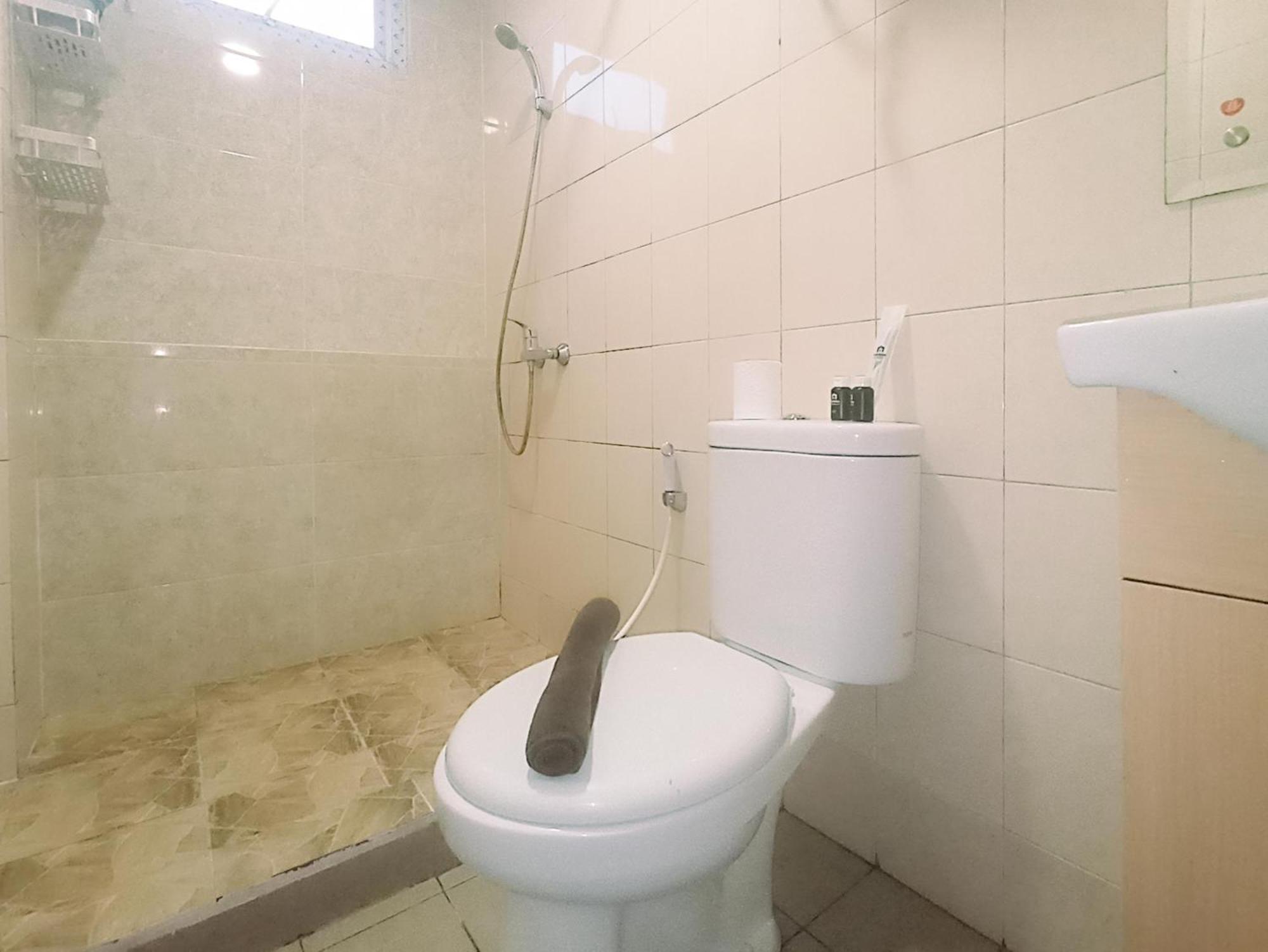 Pangsapuri Modern 2br Pramuka Near Shopping Center By Travelio
